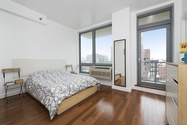 Foto del edificio - 4815 11th St