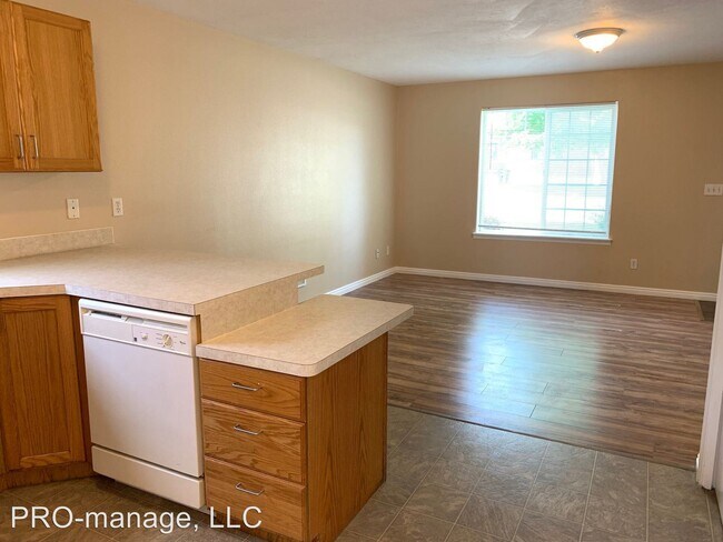 Building Photo - 610 Linden Dr