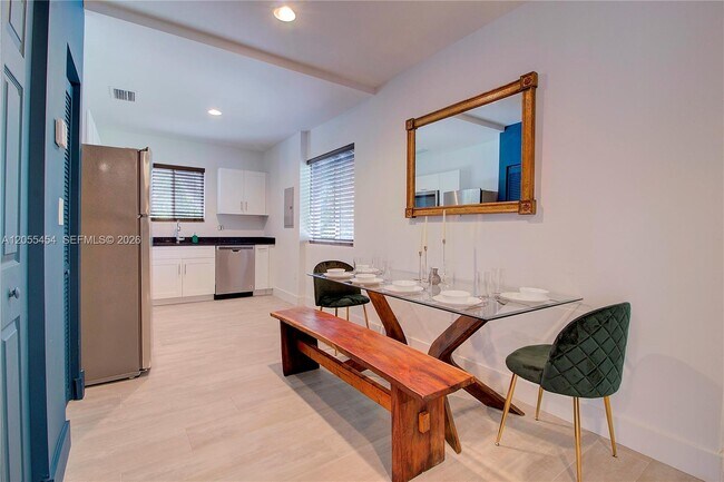 Foto del edificio - 427 NW 34th St