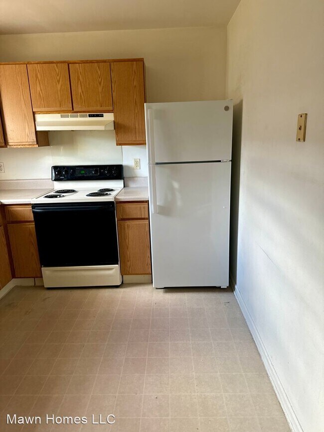 Building Photo - 2 br, 2.5 bath House - 107 Rosie Drive