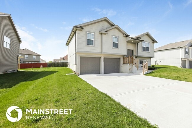 Building Photo - 1015 Clayton Dr
