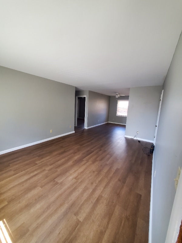 Building Photo - 1234 E Elm St