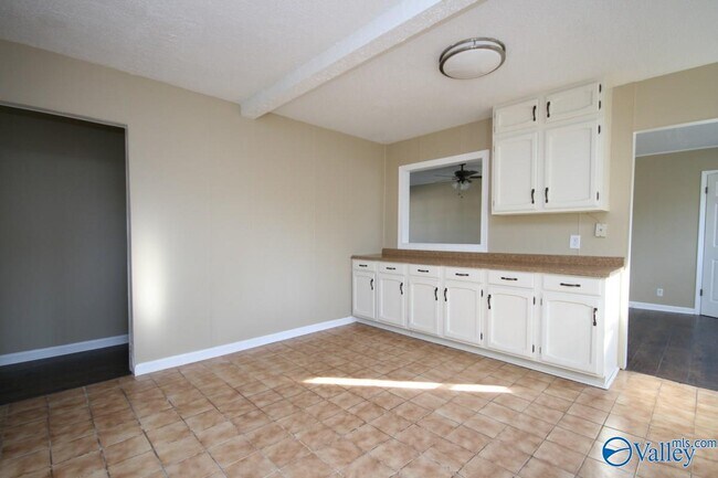 Foto del edificio - 4015 Apollo Dr SW