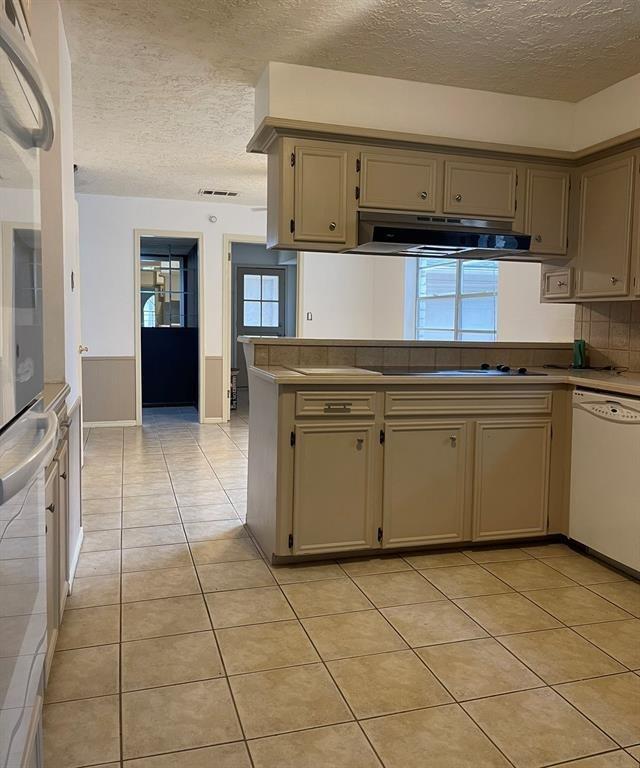 Building Photo - 8311 Lichen Ln