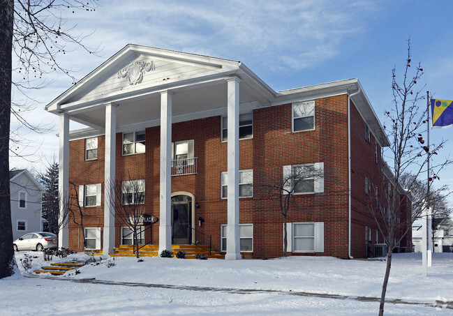 Building Photo - Hardin Manor Apartments