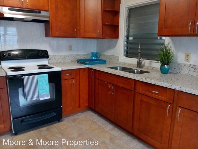 Building Photo - 45-136 William Henry Rd