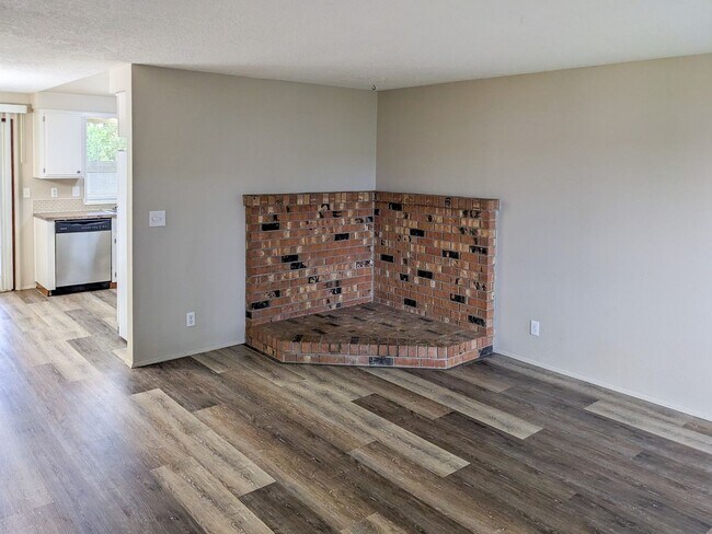 Foto del edificio - 4363 Sylvia Ct SE