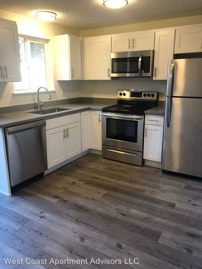 Building Photo - 2 br, 1 bath Apartment - 30831 19th Pl S