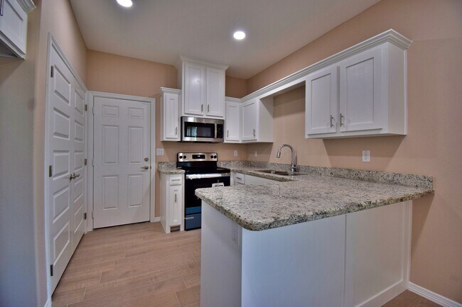 Foto del edificio - 2922 W Kenwood St