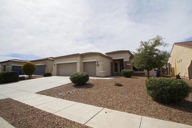 Building Photo - Rancho Sahuarita