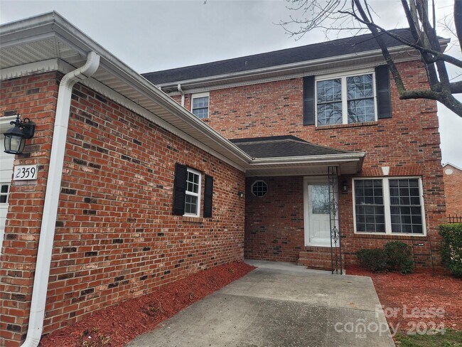 Building Photo - 2359 Madeline Meadow Dr
