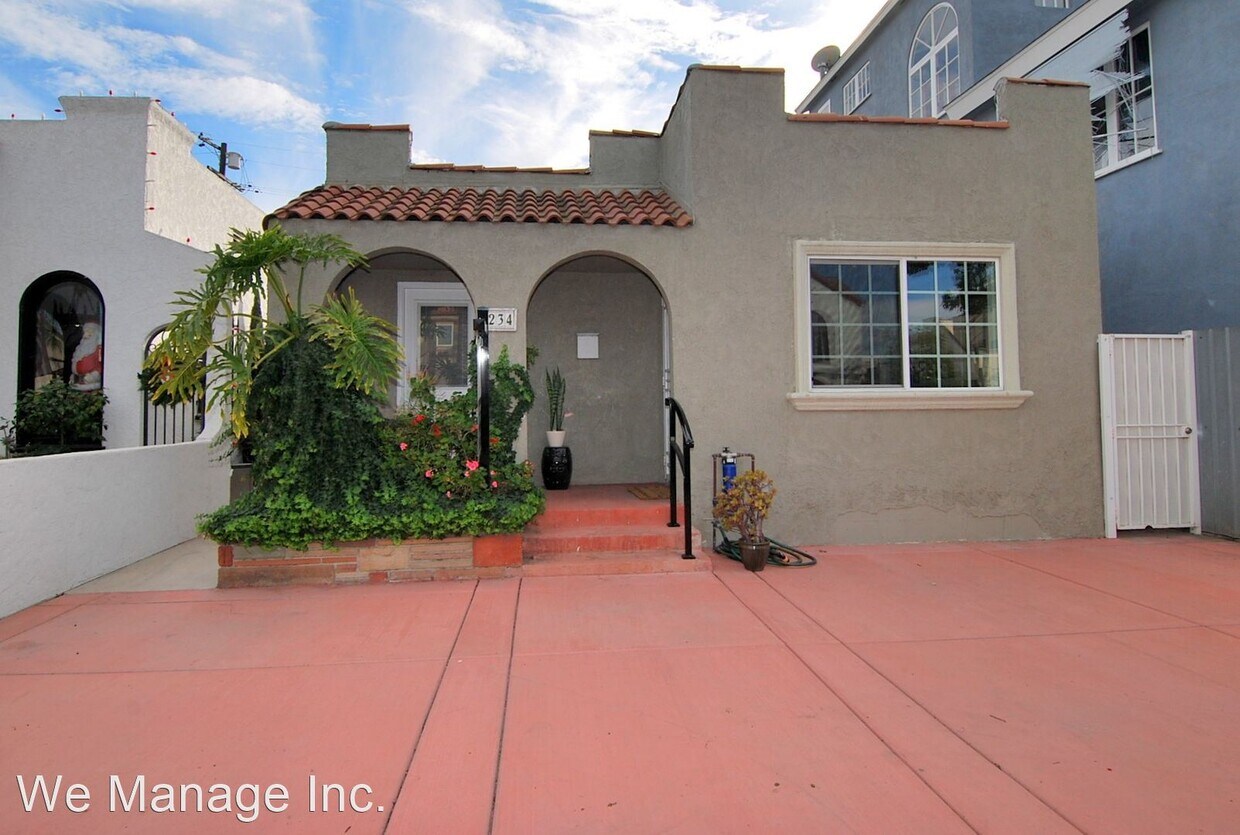 2 br, 1 bath House 234 Glendora Ave. House Rental in Long Beach, CA
