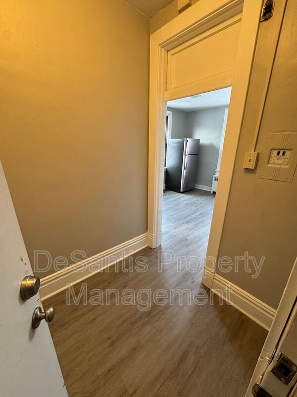 Building Photo - 810 Amity St