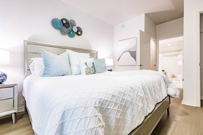 Interior Photo - Aviah Flagler Village