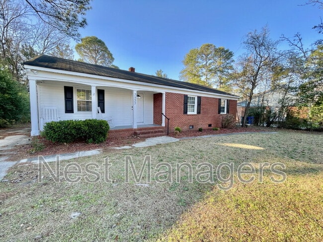 Building Photo - 3533 Furman Dr