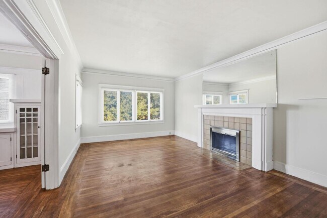 Foto del edificio - 31 Hardwick Ave