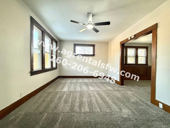 Foto del edificio - 907 Lincoln Ave