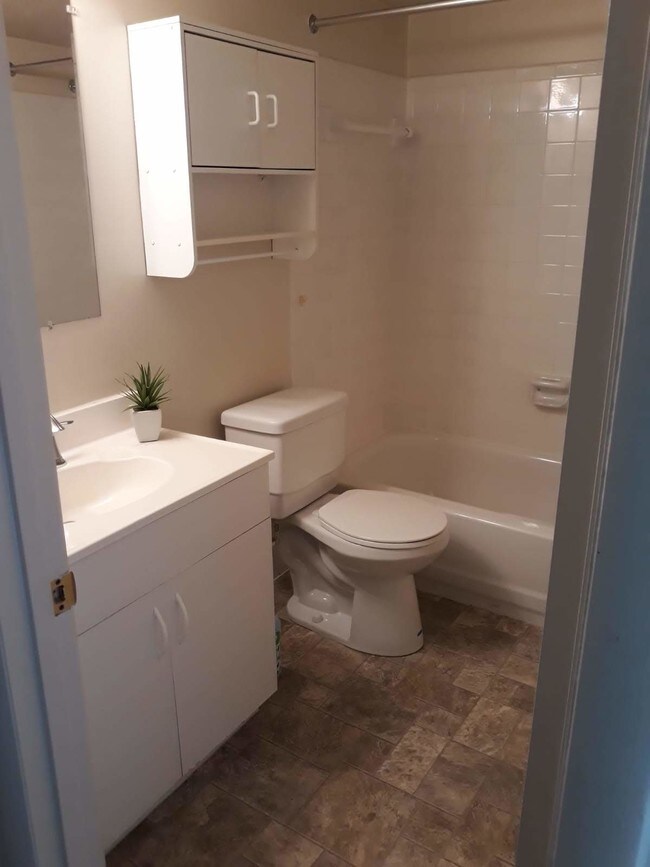 Baño - 7722 Hanover Pkwy