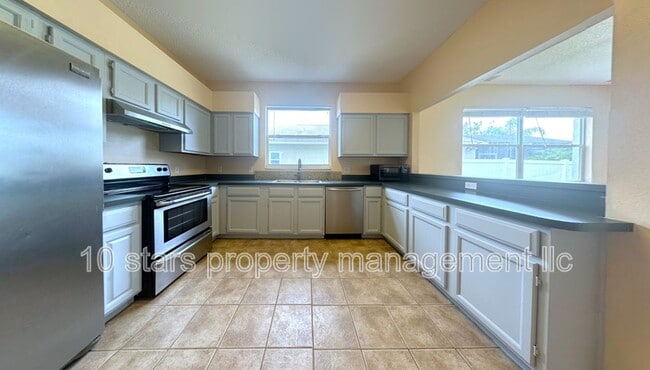 Building Photo - 1647 Gray Bark Dr