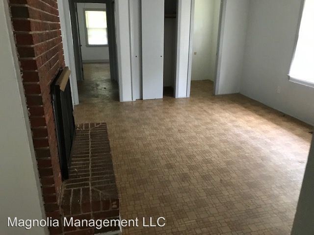 Building Photo - 3 br, 1 bath House - 3174 Sims Bridge Rd