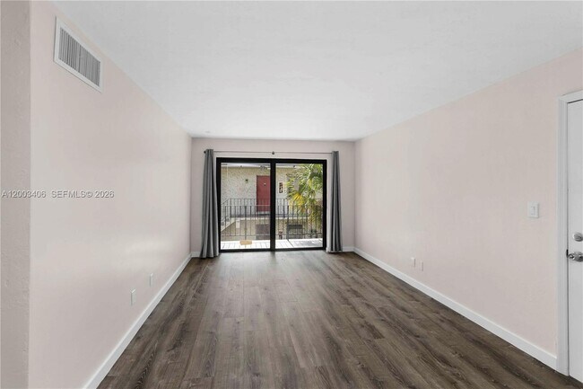 Building Photo - 8701 SW 141st St