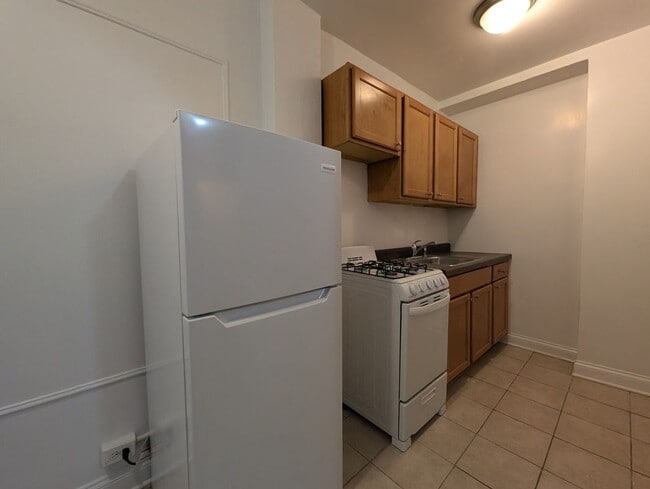 Foto del edificio - 5417 N Kenmore Ave