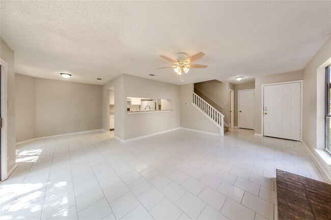 Foto del edificio - 2608 Gwendolyn Ln