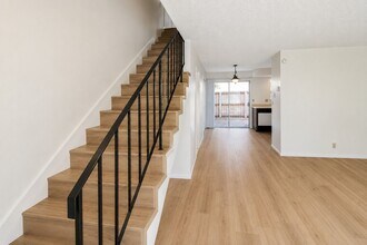 Building Photo - 1338 Galleon Way