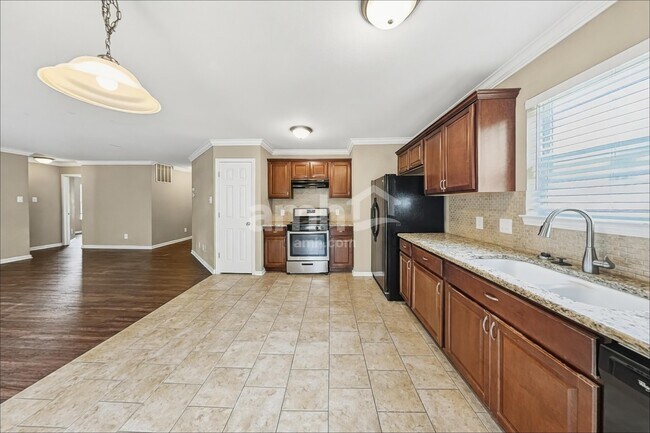 Foto del edificio - 4120 Salem Springs Ct