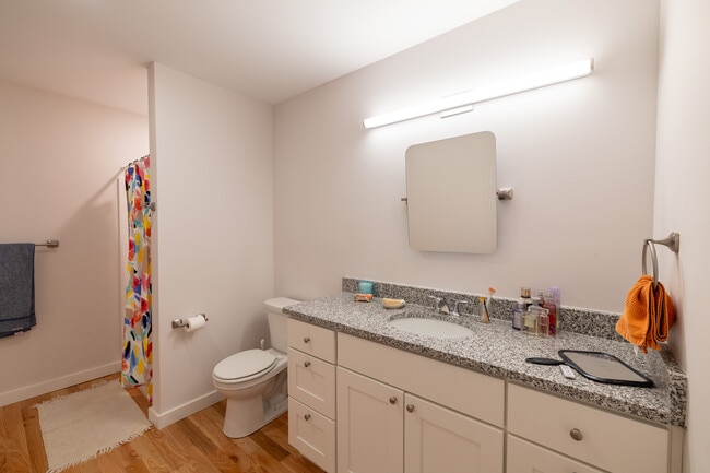 Foto del edificio - Jack's Mill on Main