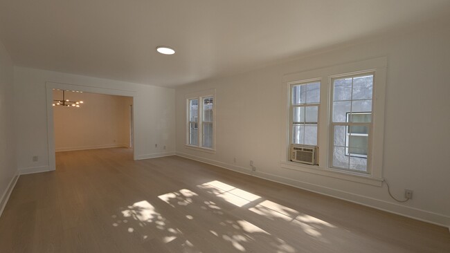 Living Room from front door - 1261 S Plymouth Blvd