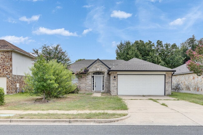 Foto del edificio - "Charming 3-Bedroom Cedar Park Home with 2...