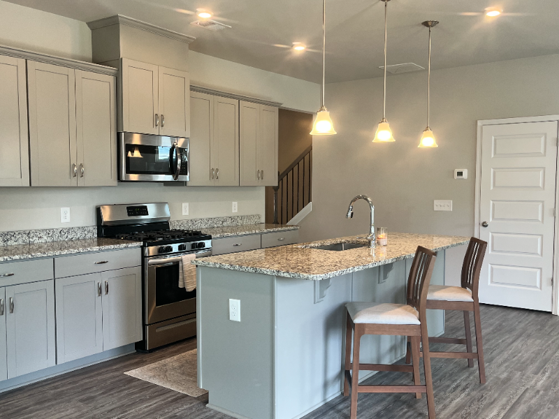 Foto principal - 3864 Clarington Dr