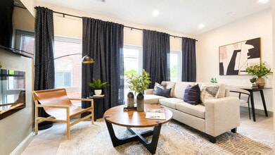 Building Photo - Grand Central Suites