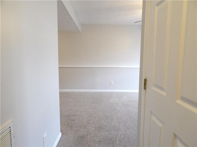 Building Photo - 3745 Sugarberry Dr