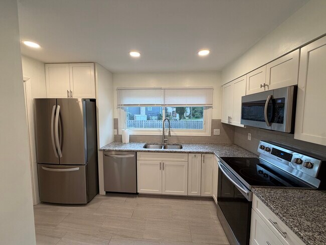 Foto del edificio - 930 Dorncliff Ln