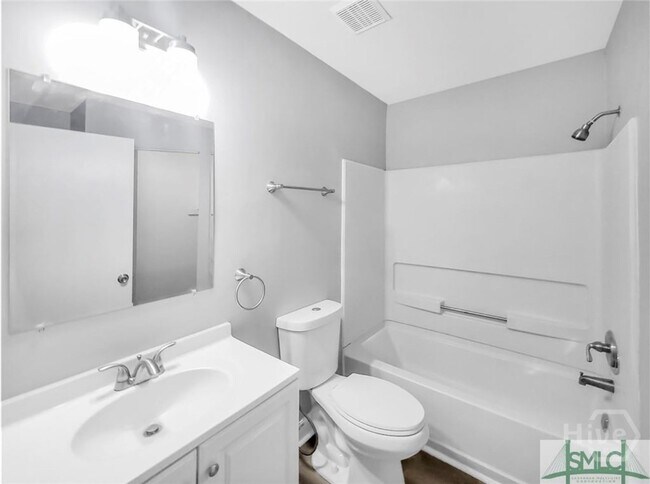 Building Photo - 66 Egret Cir