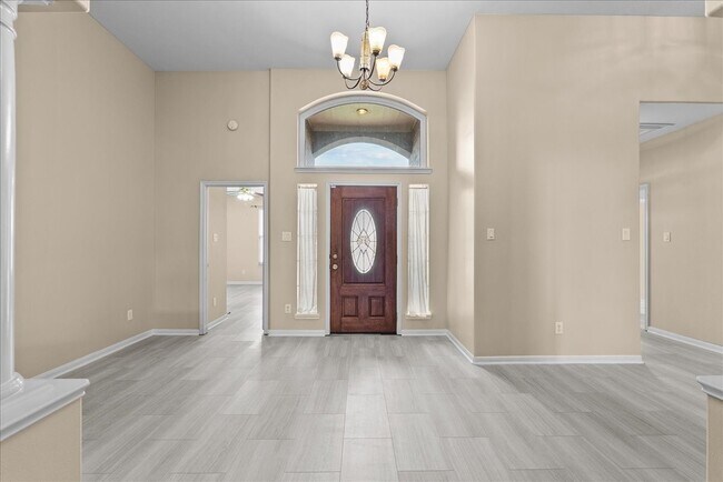 Foto del edificio - 2758 Laguna Pointe Dr