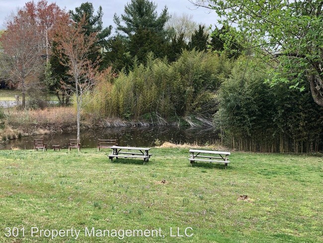 Foto del edificio - 3 br, 2 bath House - 4040 Derrico Place