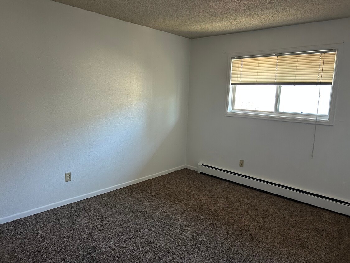 Foto del edificio - 5034 El Camino Dr