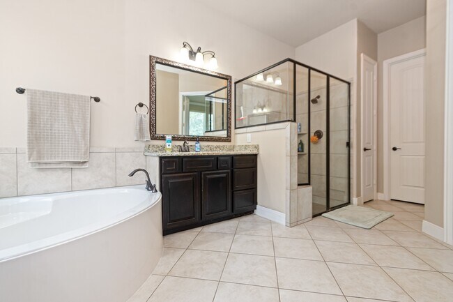 Foto del edificio - 20214 Parker Bend Ln