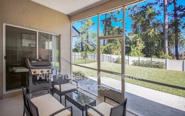 Foto del edificio - 701 Lake Stone Cir