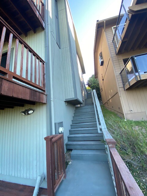 Foto del edificio - 19 Villanova Ln