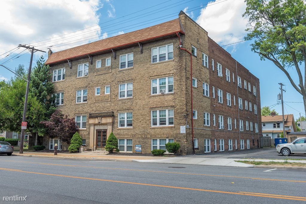 Building Photo - 1 br, 1 bath  - Riverside Apartments Large