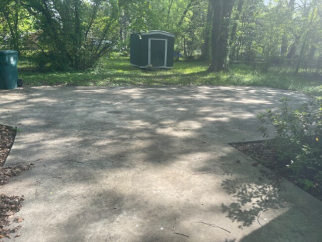 Building Photo - 2804 Renwick St