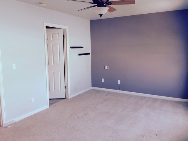 Master suite - 930 Ivanhoe St