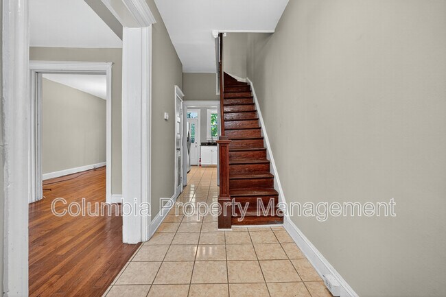 Foto del edificio - 3523 Warder St NW