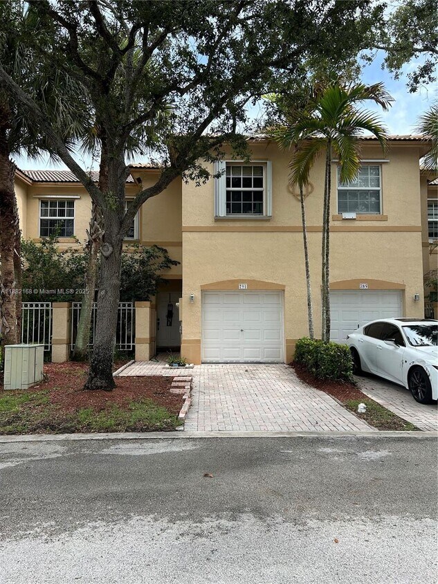 Foto principal - 791 NW 170th Terrace