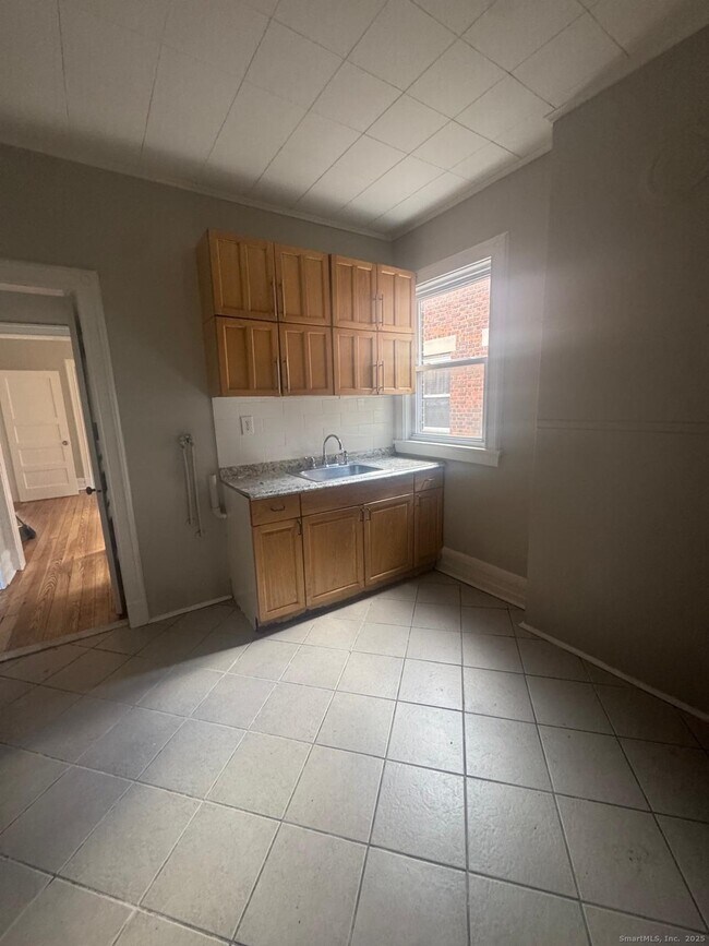 Foto del edificio - 287 Dover St