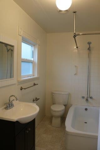 Building Photo - Nicely updated 3 / 1 house, washer / dryer...